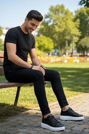 Boy Uzatan Gizli Topuk Siyah Beyaz Yüksek Taban Erkek Spor Ayakkabı