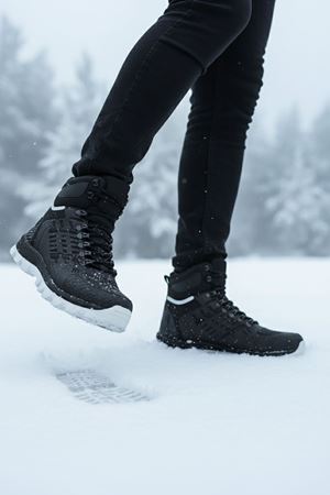 Boy Uzatan Gizli Topuk Siyah Beyaz Hydro Su Geçirmez Erkek Outdoor Trekking Bot